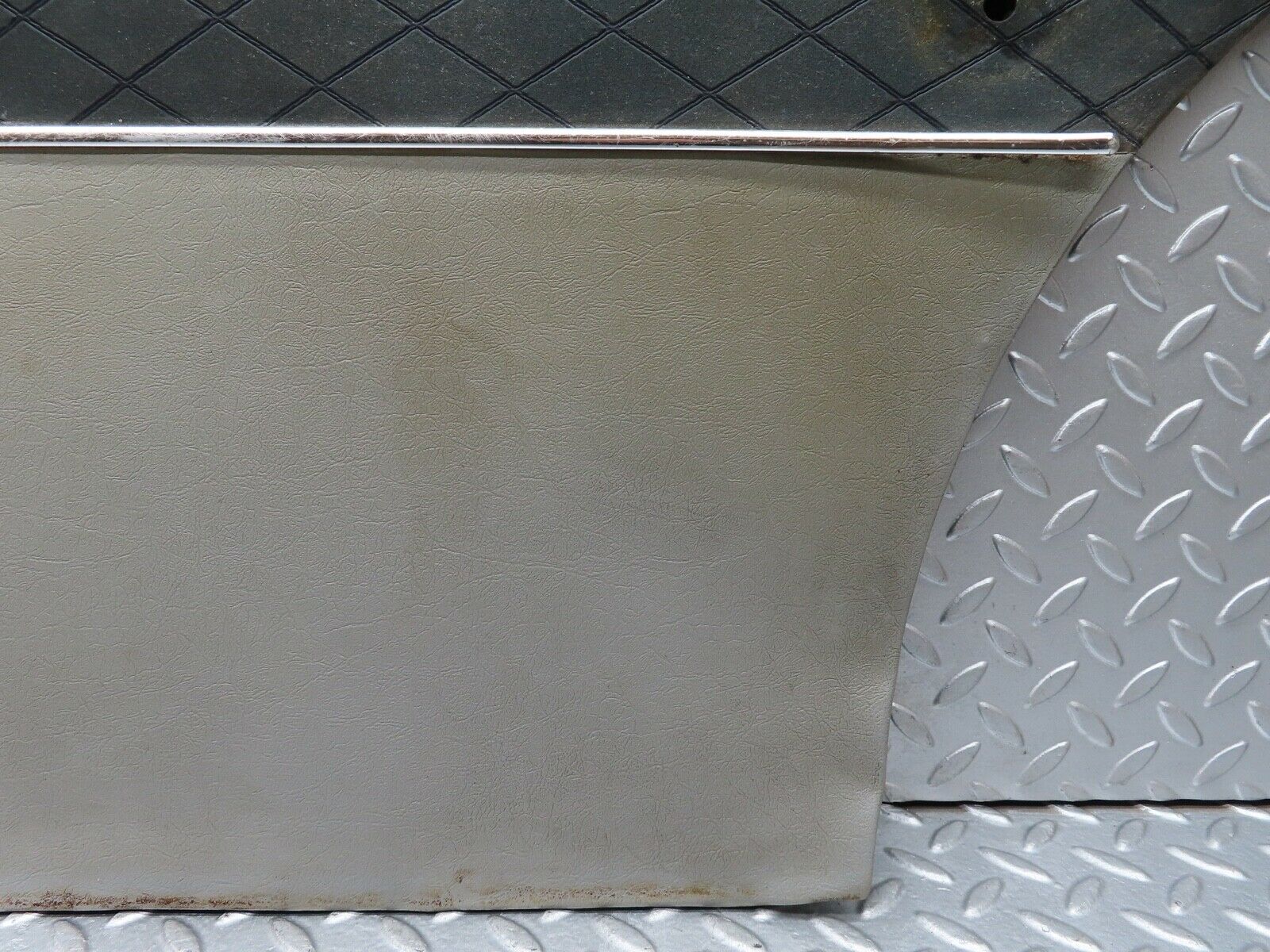 18576 Mercedes-Benz W120 W121 Ponton Rear Right Door Card Grey