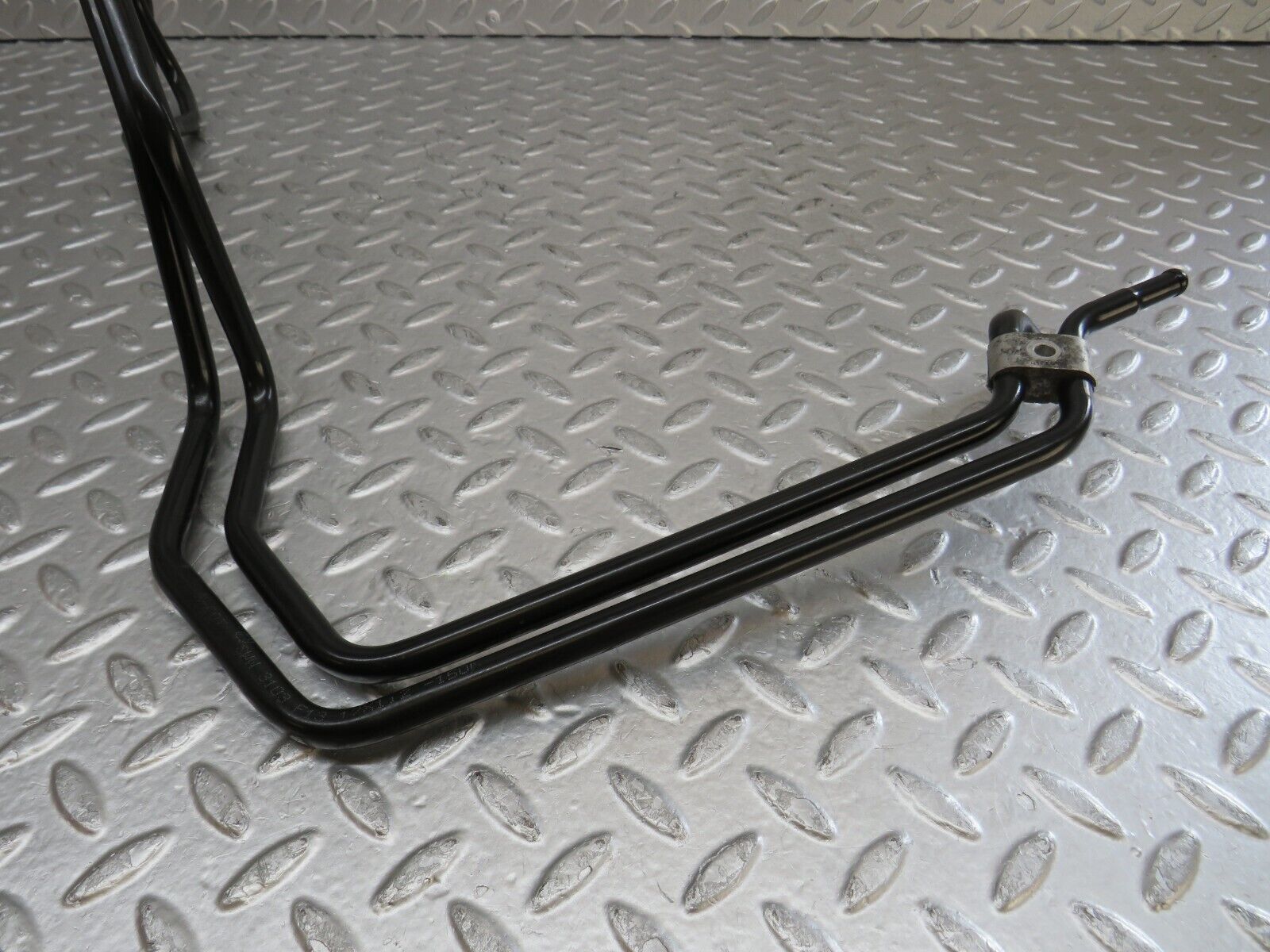 35051 Mercedes-Benz W210 320E Oil Cooling Pipe