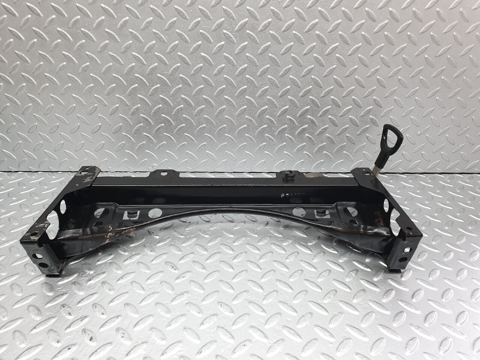 40805 Mercedes-Benz W123 300D Front Right Seat Sliding Mechanism