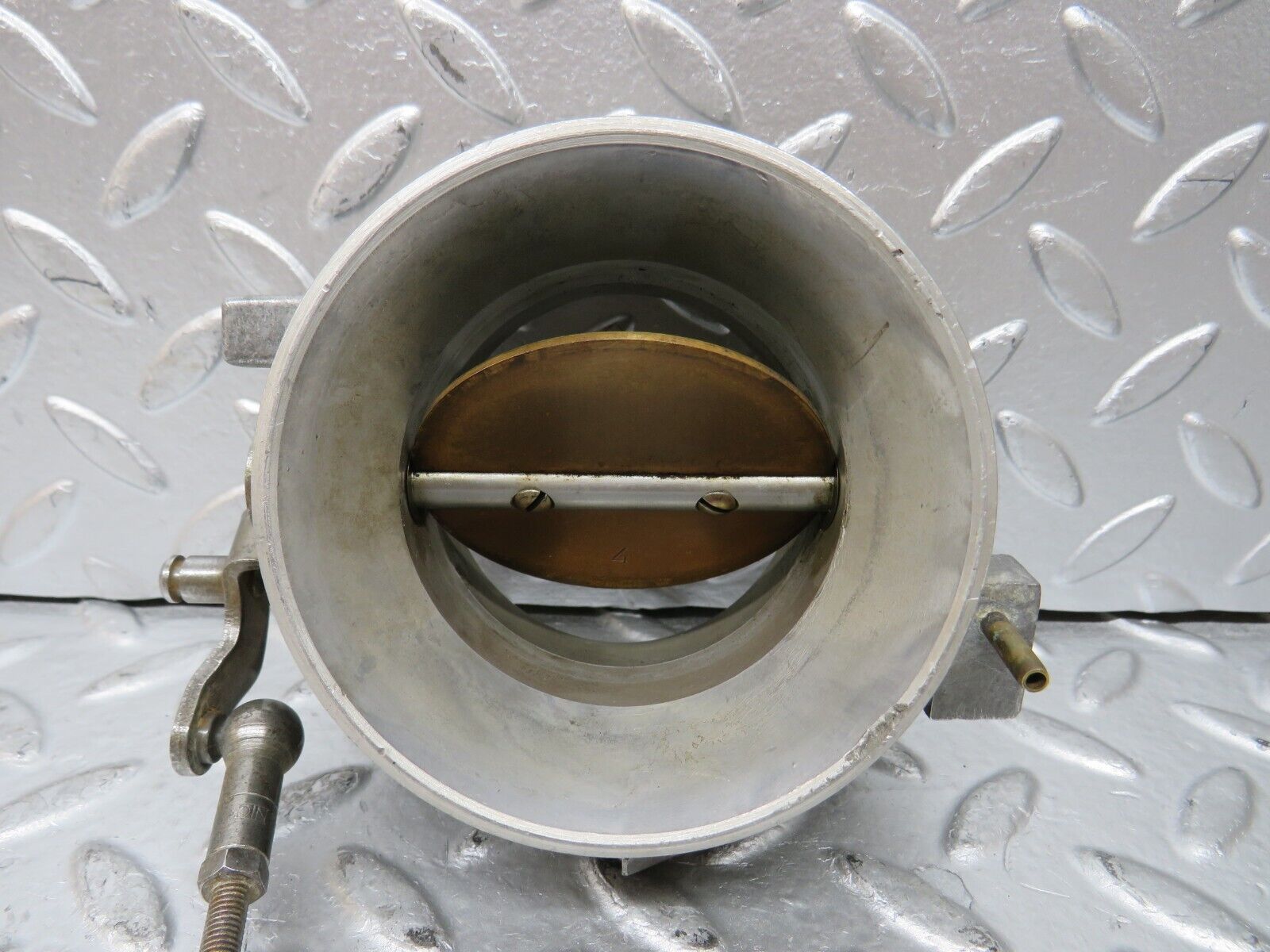 26316 Mercedes-Benz W116 450SE Throttle Body Valve