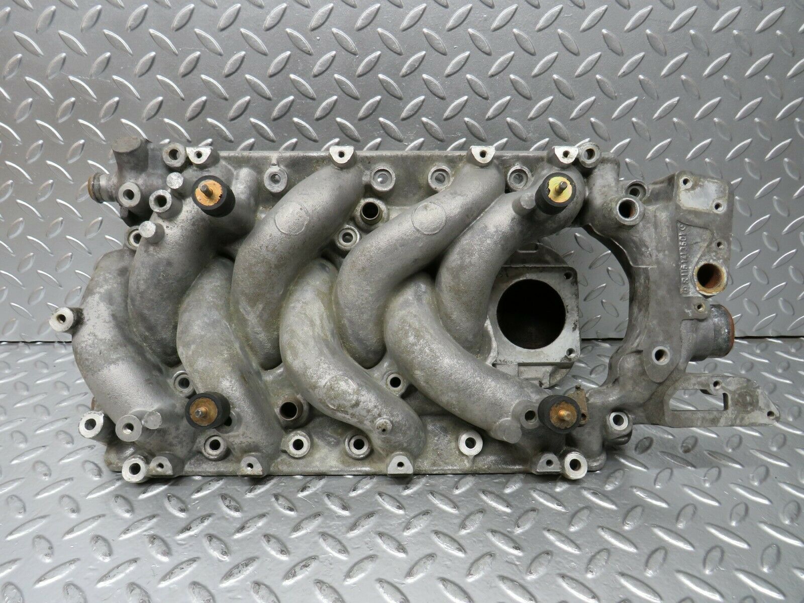 23425 Mercedes-Benz W116 350SE Intake Manifold 1161413501