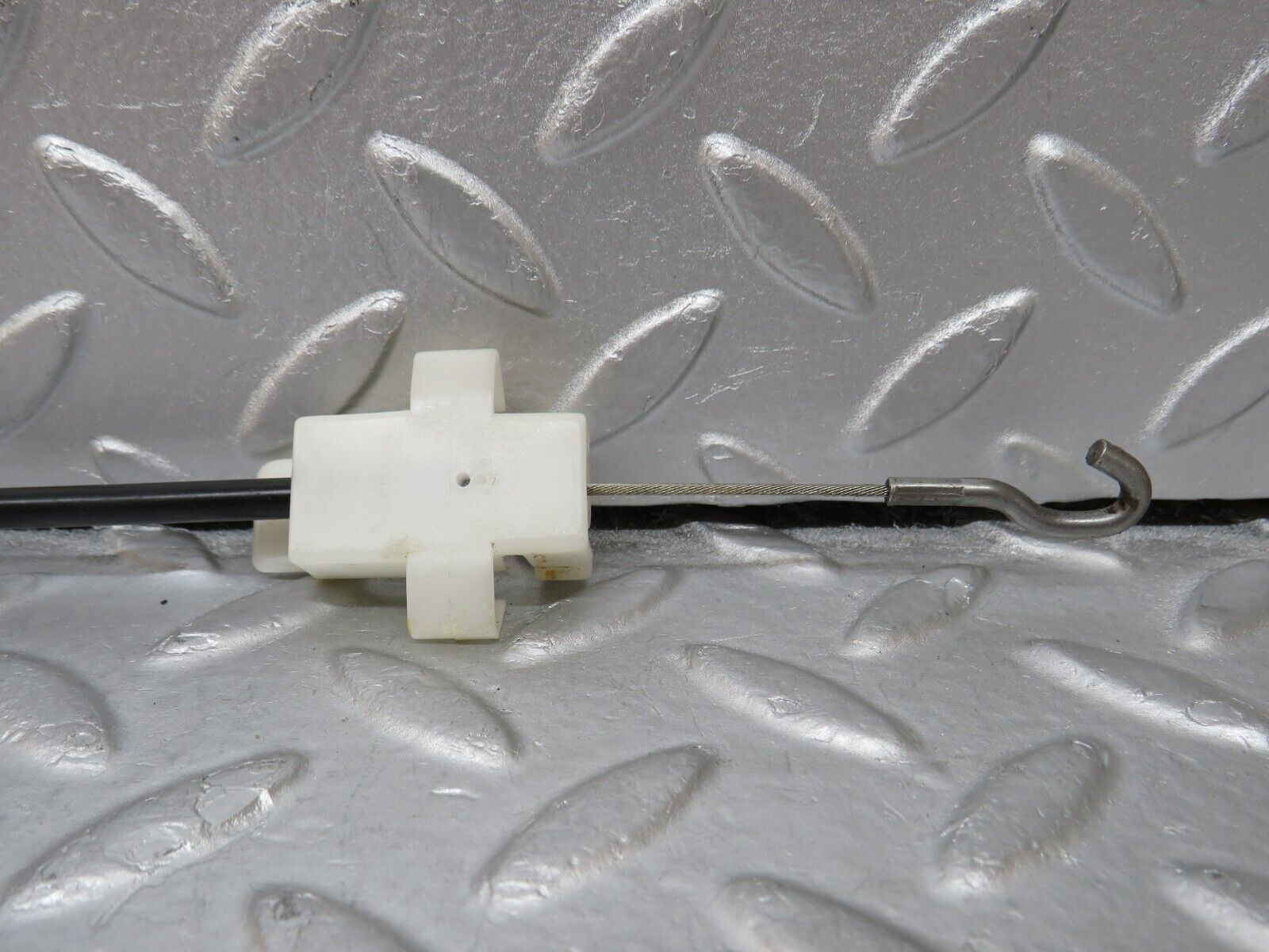 35075 Mercedes-Benz W210 320E Front Door Lock Cable