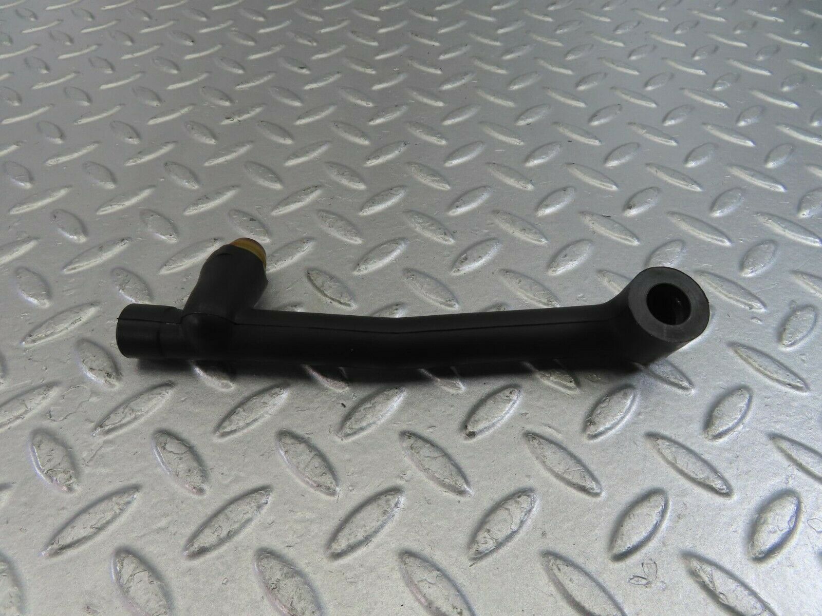 10062 Mercedes-Benz C123 230CE Coupe Crankcase Breather Hose 1020945882