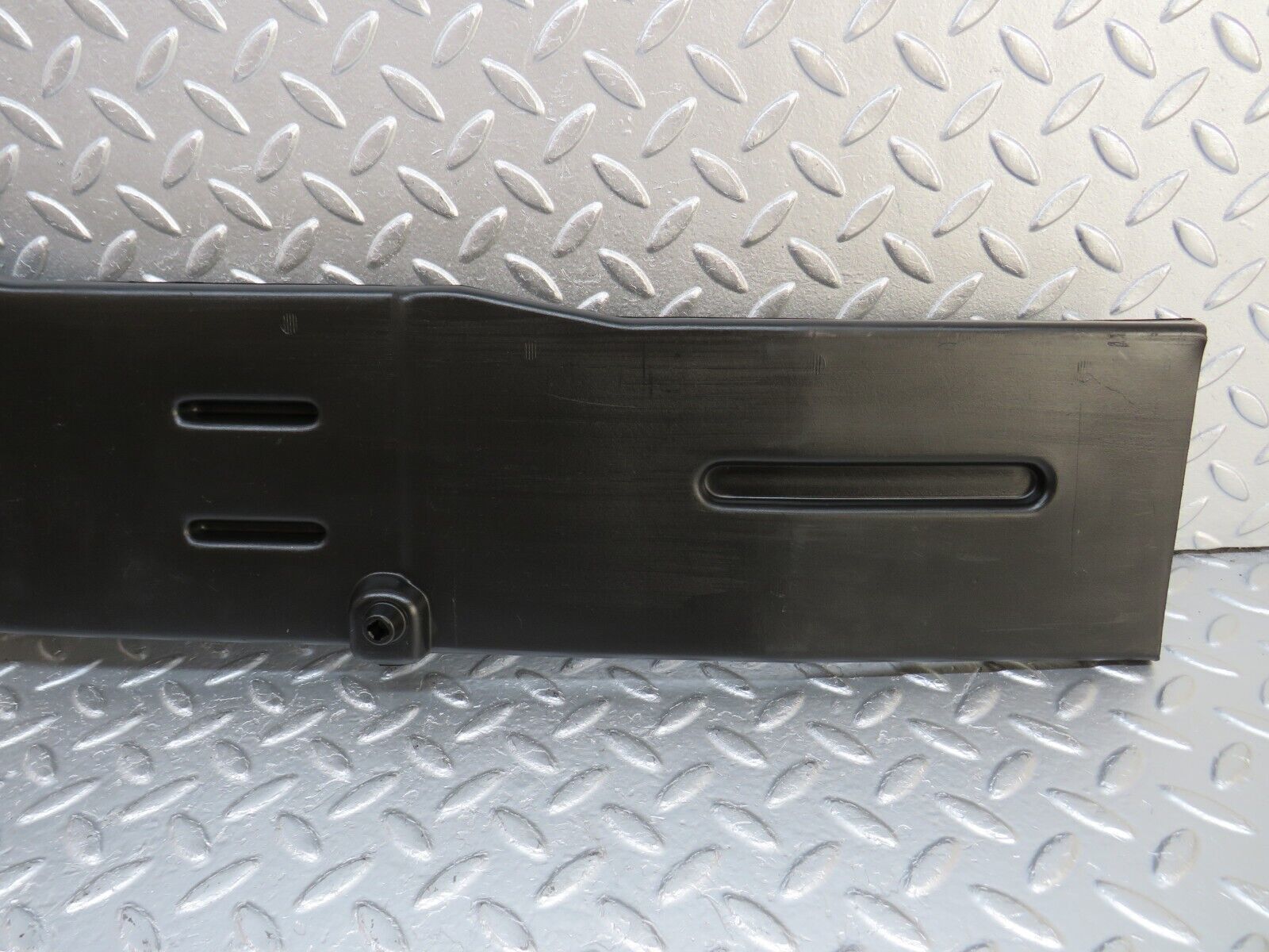 33580 Mercedes-Benz W201 190E 2.0L Air Duct Heater Ventilation Left 2018312146