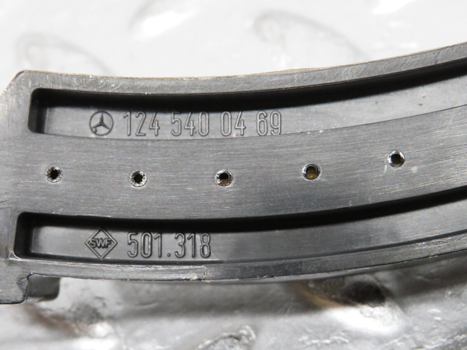 31374 Mercedes-Benz S124 220TE Wagon Tailgate Wire Connector 1245400469