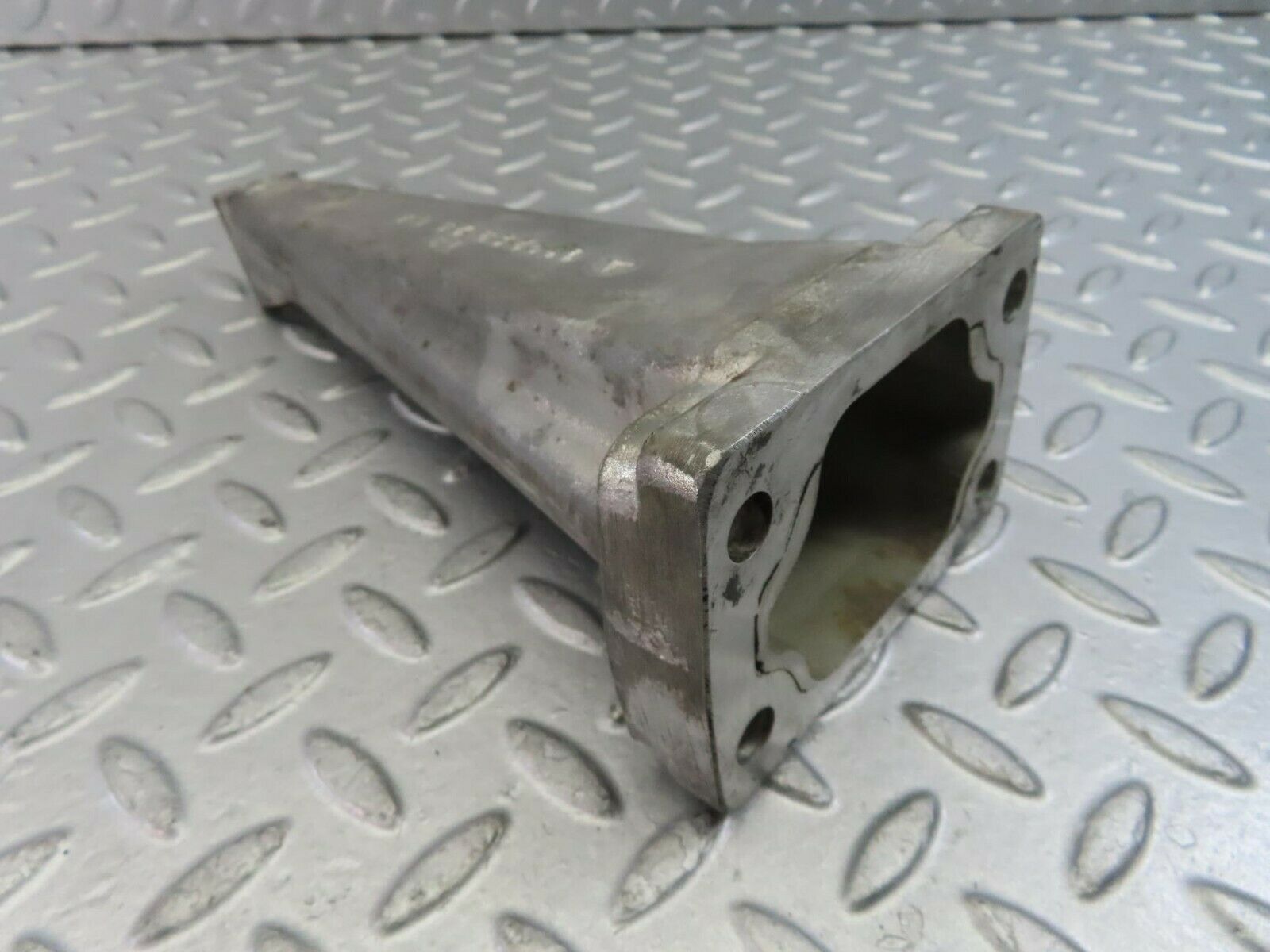 10168 Mercedes-Benz W111 280SE Engine Mount Bracket Right Side 1802232504