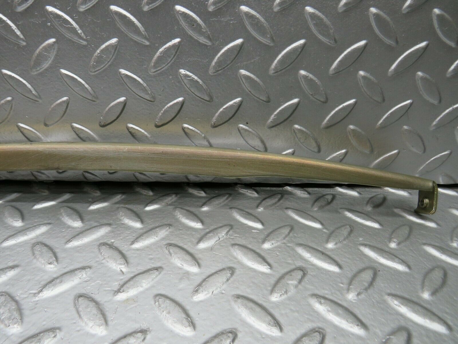 22533 Mercedes-Benz C124 E220 Coupe Left Door Window Channel