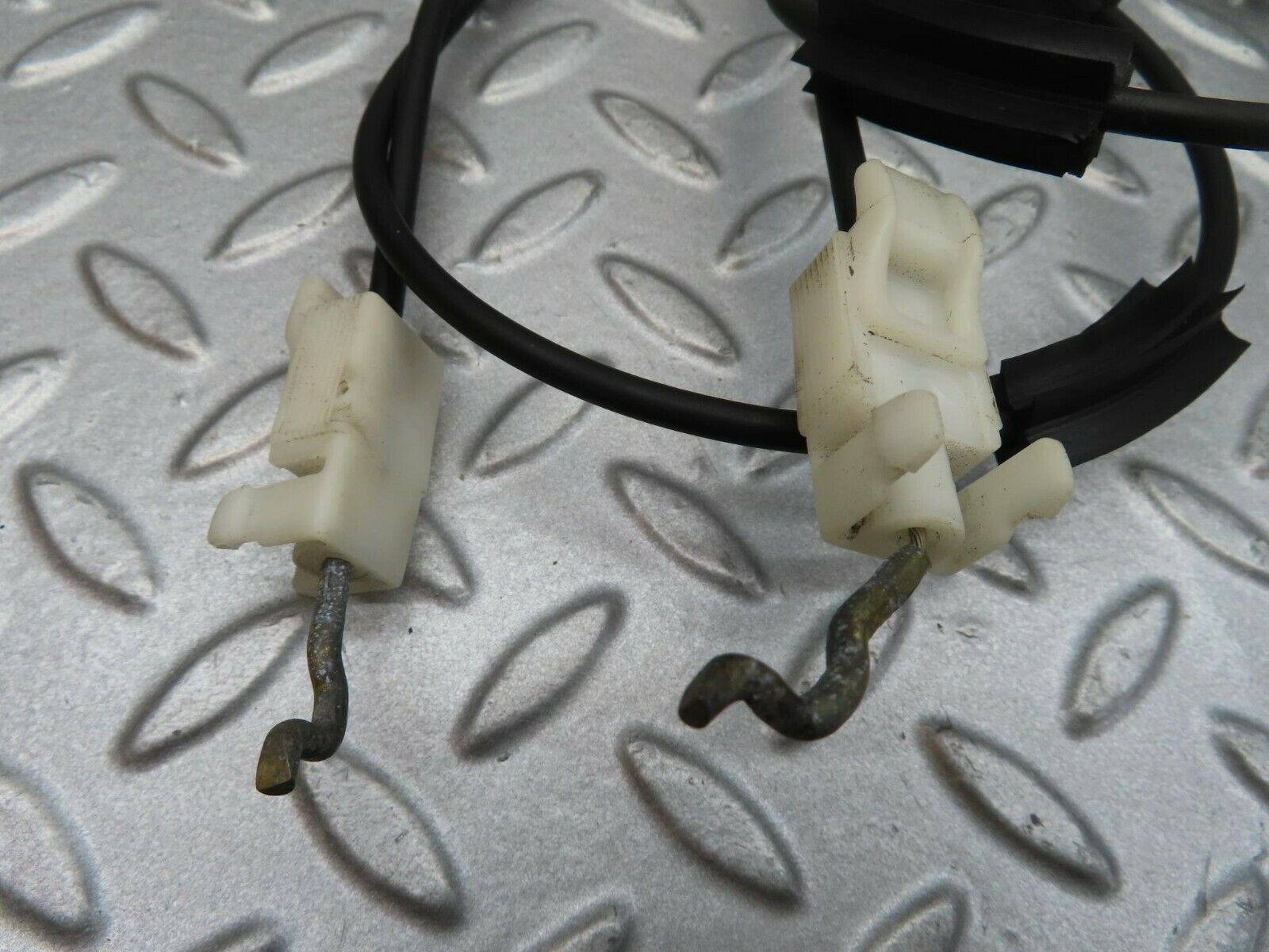 12185 Mercedes-Benz R129 300SL Coupe Heater Control Cable