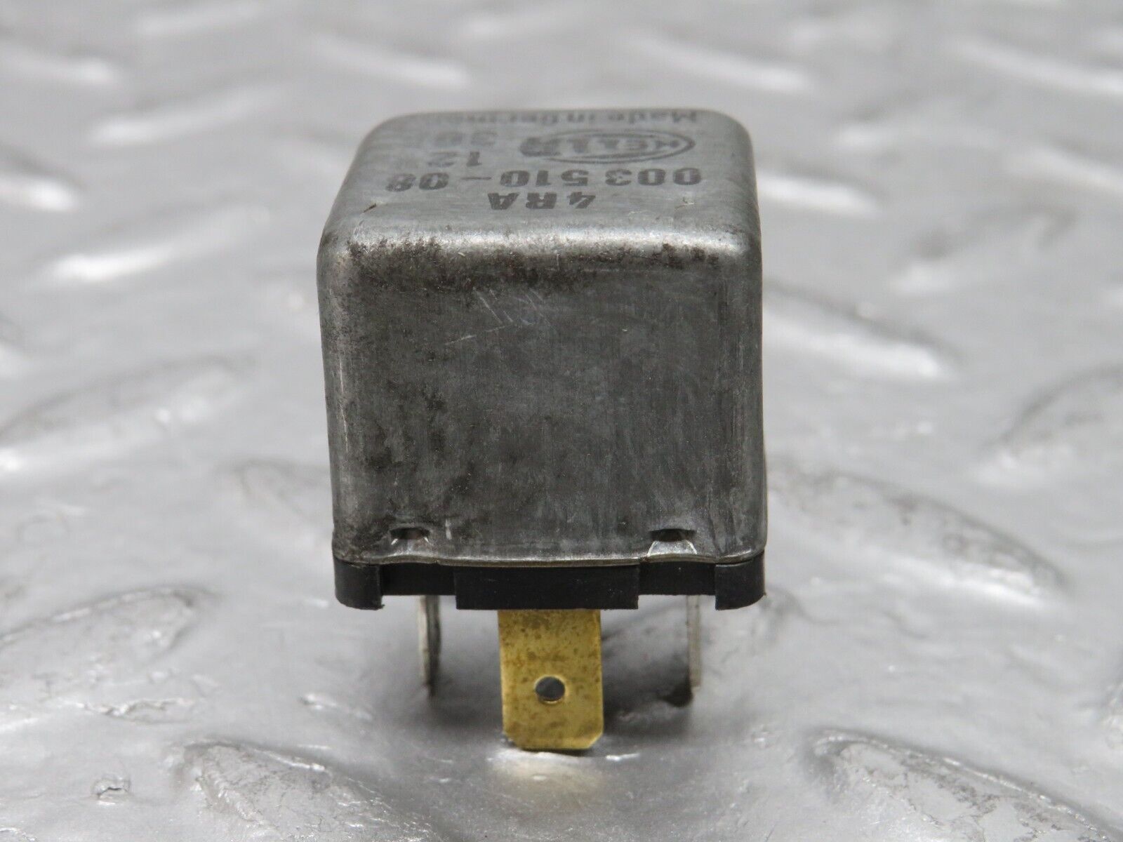 29977 Porsche 924 Multi Purpose Relay Hella 00351008