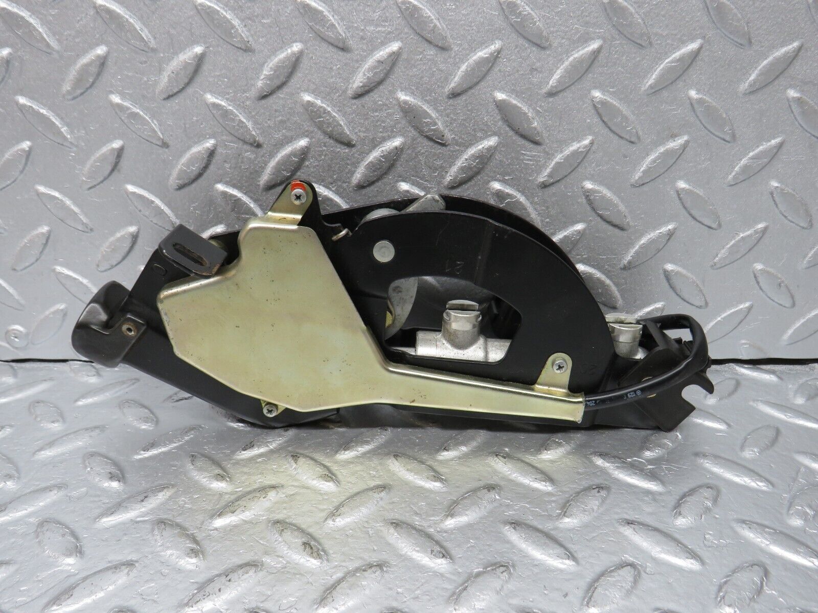 39613 Mercedes-Benz R129 320SL Coupe Rear Right Roof Lock Mechanism 1298001774