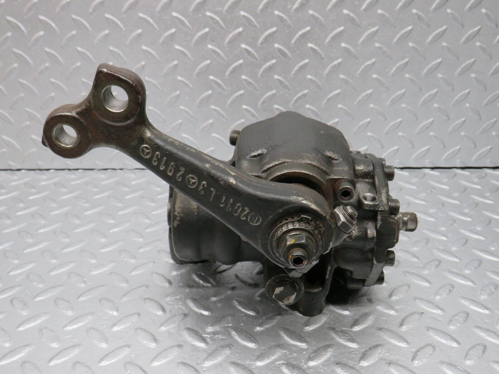 39075 Mercedes-Benz R129 280SL Coupe Steering Box Steering Rack 1294611001