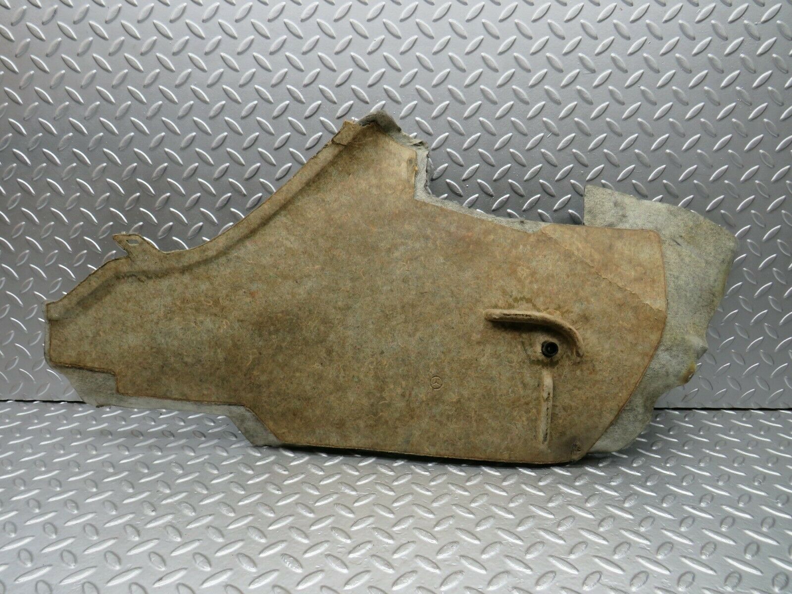 22399 Mercedes-Benz C124 E220 Coupe Centre Console Carpet Left Side Grey