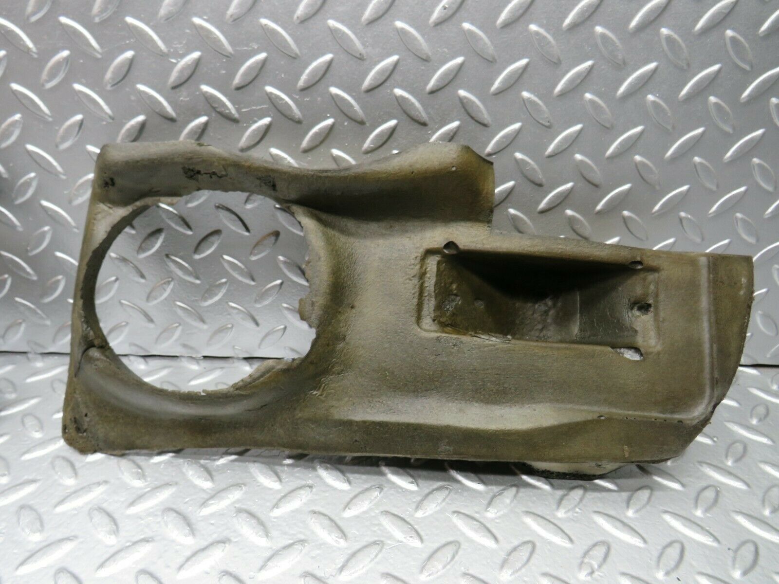 22501 Mercedes-Benz C124 E220 Coupe Parcel Shelf Speaker Insulation 1246820910