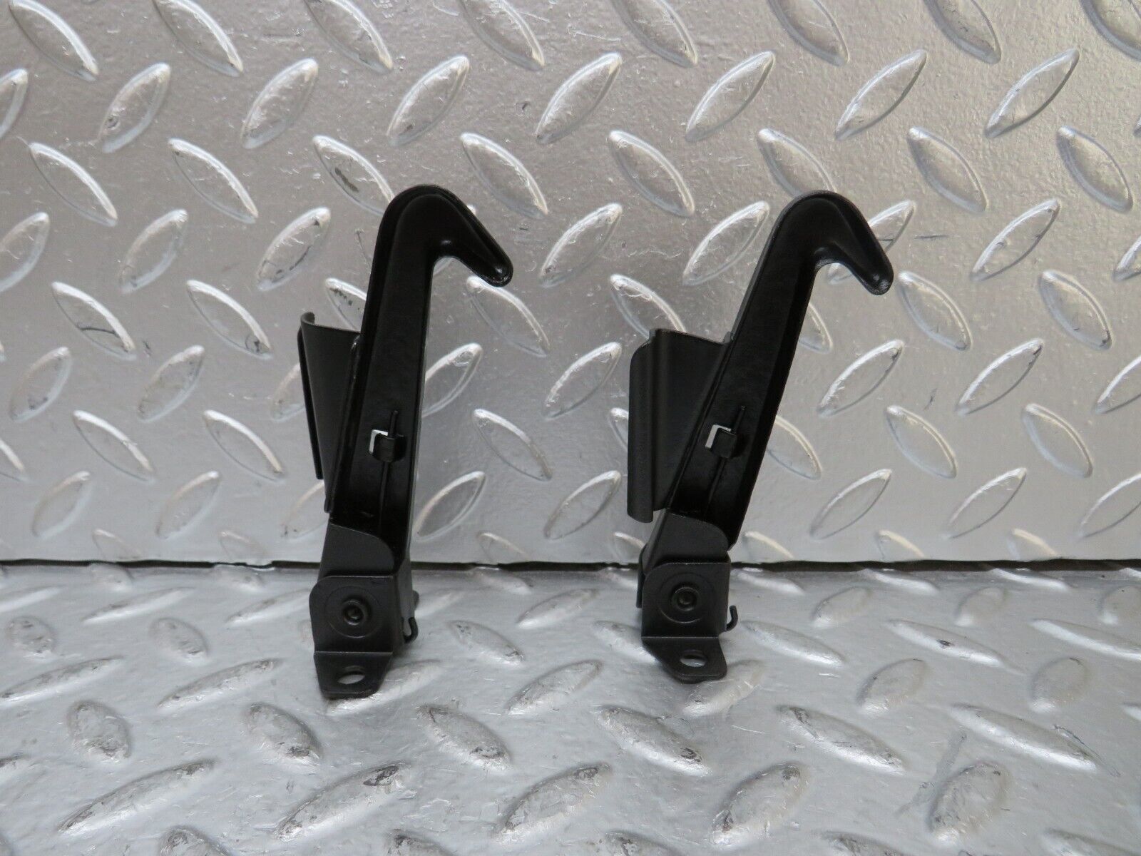 26114 Mercedes-Benz W116 450SE Bonnet Safety Latch Pair