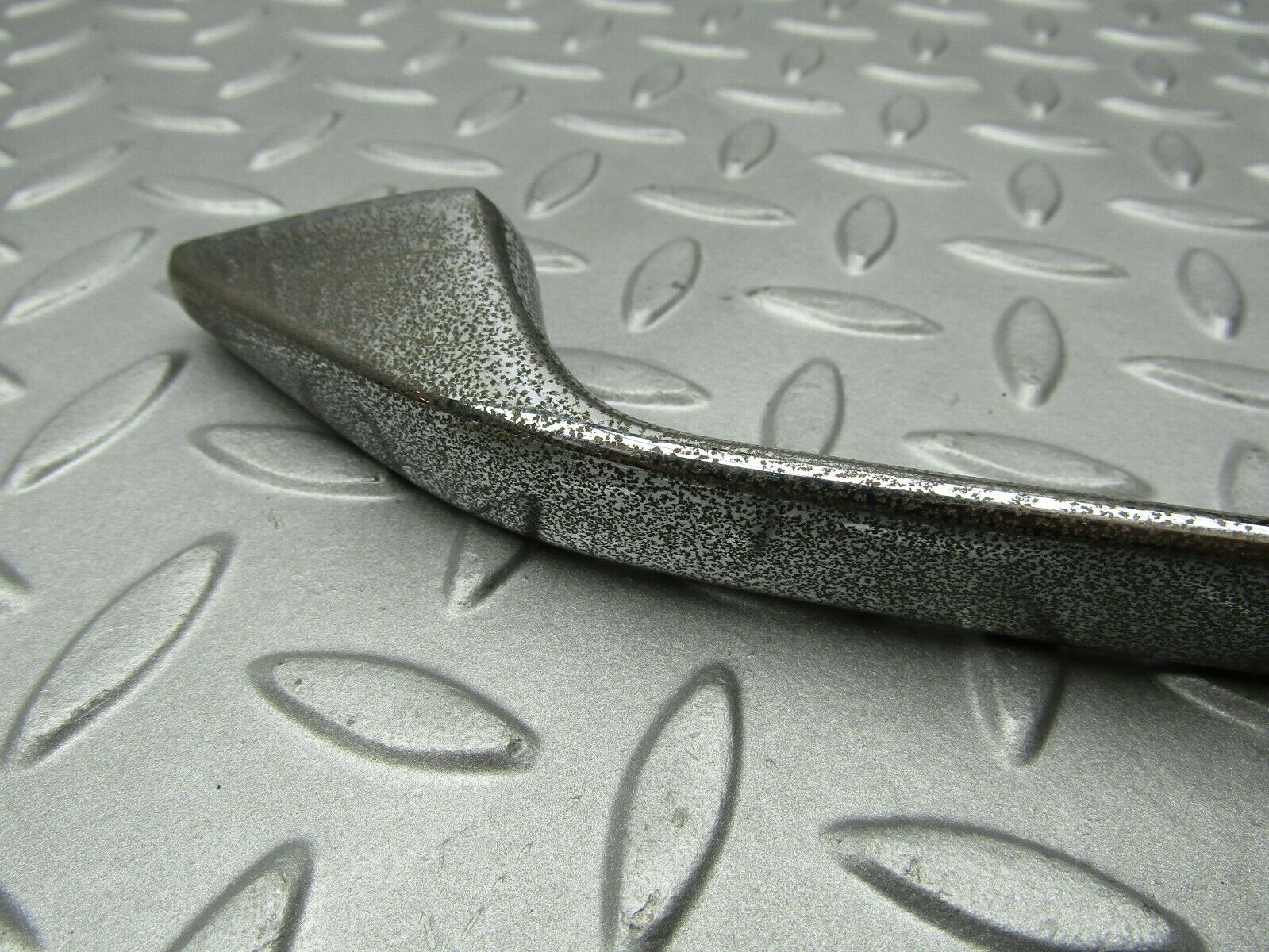 3292 Mercedes-Benz W108 280SE Door Handle Rear Right 1087661202