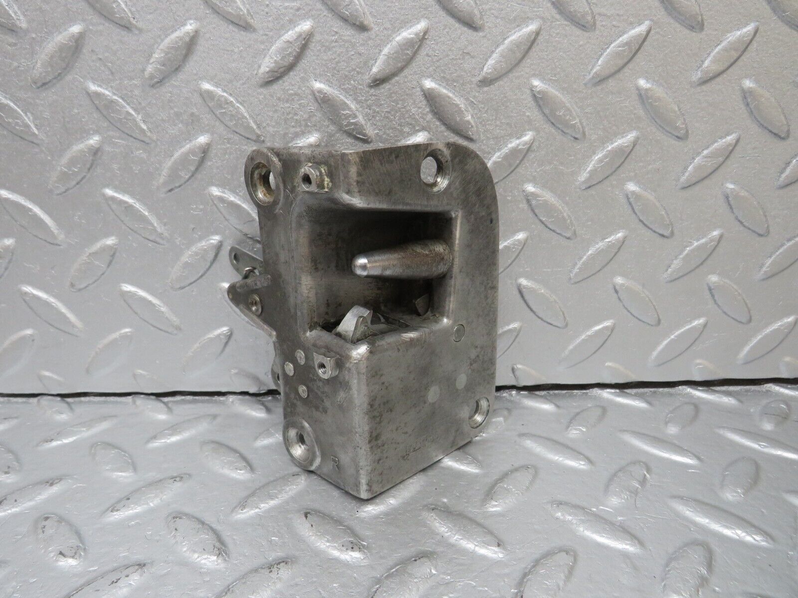 40282 Mercedes-Benz W110 230 Rear Right Door Lock Mechanism