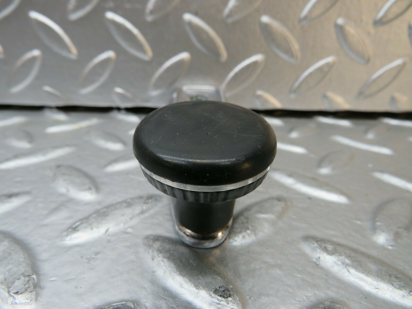 22991 Mercedes-Benz C123 230CE Coupe Window Lifter Crank Handle