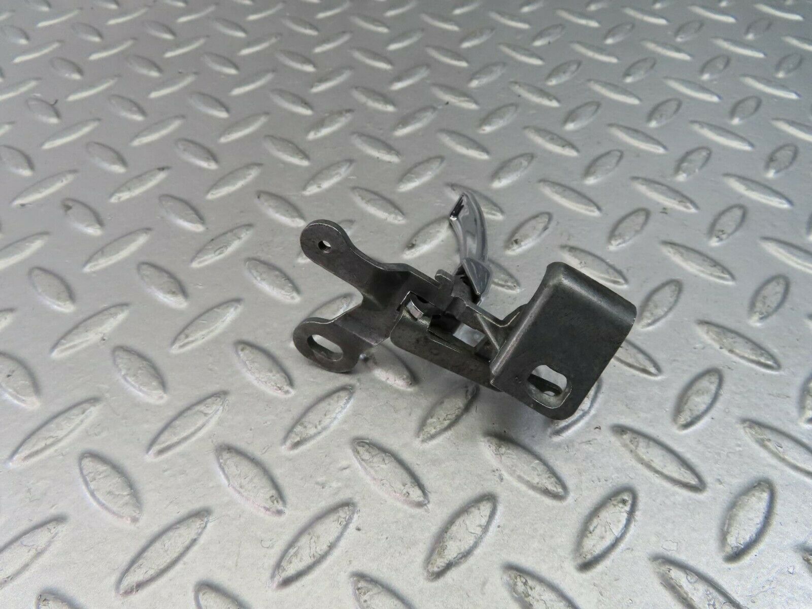 8987 Mercedes-Benz W115 Left Interior Door Handle Chrome 1157660119