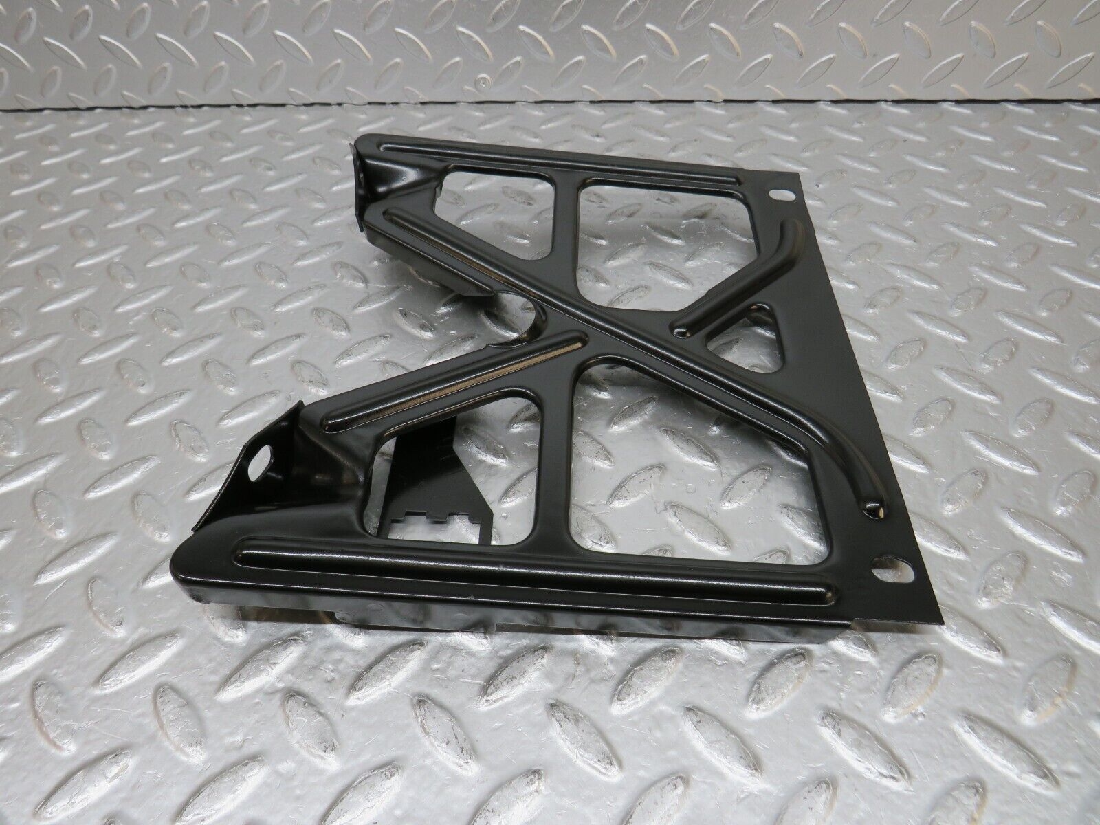 0860 Mercedes-Benz C107 350SLC Coupe Heater Blower Box Bracket Holder