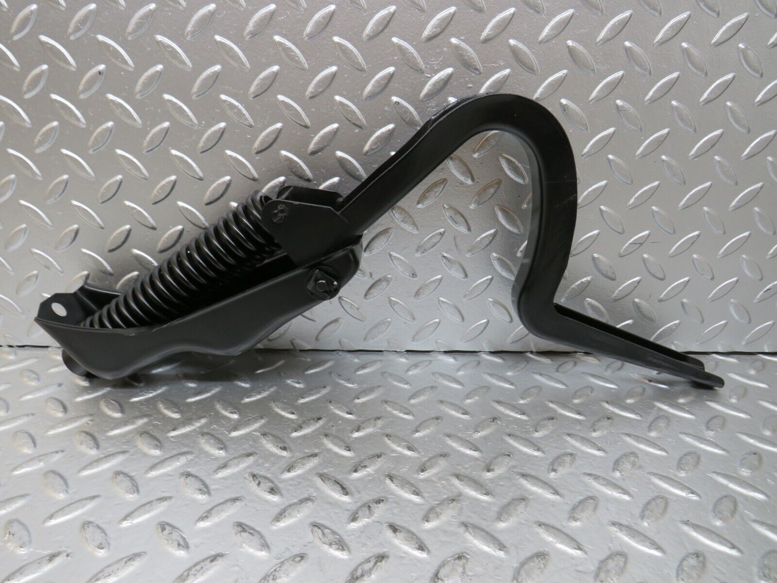 26126 Mercedes-Benz W116 450SE Trunk Hinge With Spring Right Side