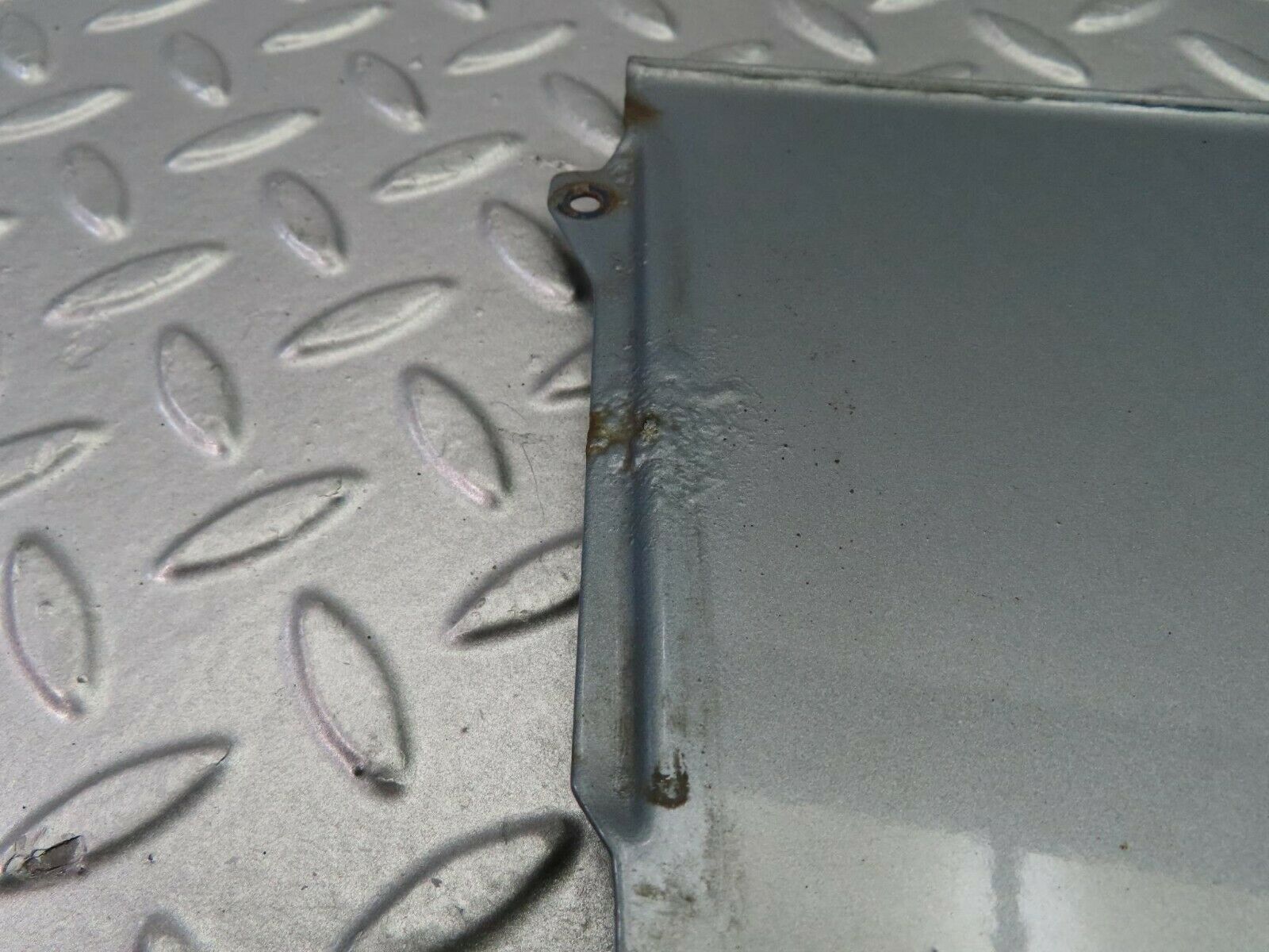 9777 Mercedes-Benz C123 280CE Coupe Wiper Motor Assembly Cover Access Panel