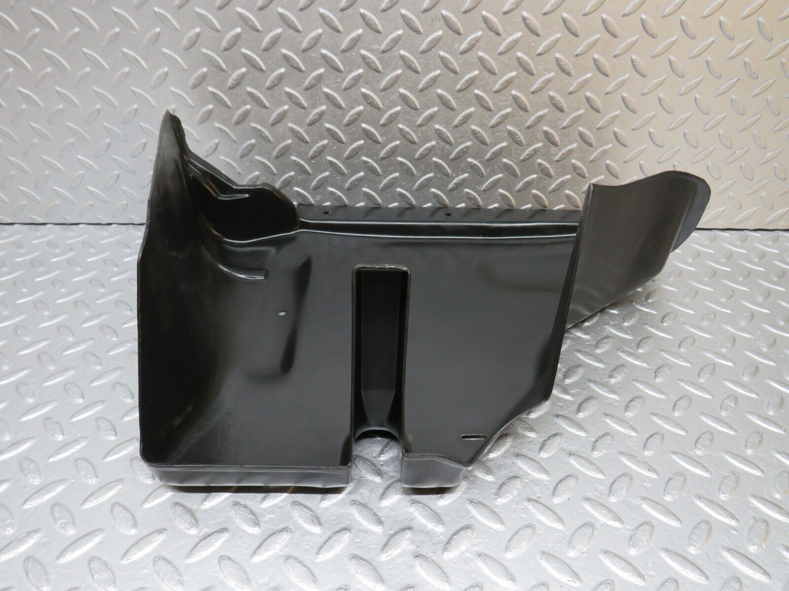 39519 Mercedes-Benz R129 320SL Coupe Fuel Pump Protective Cover 1294780237