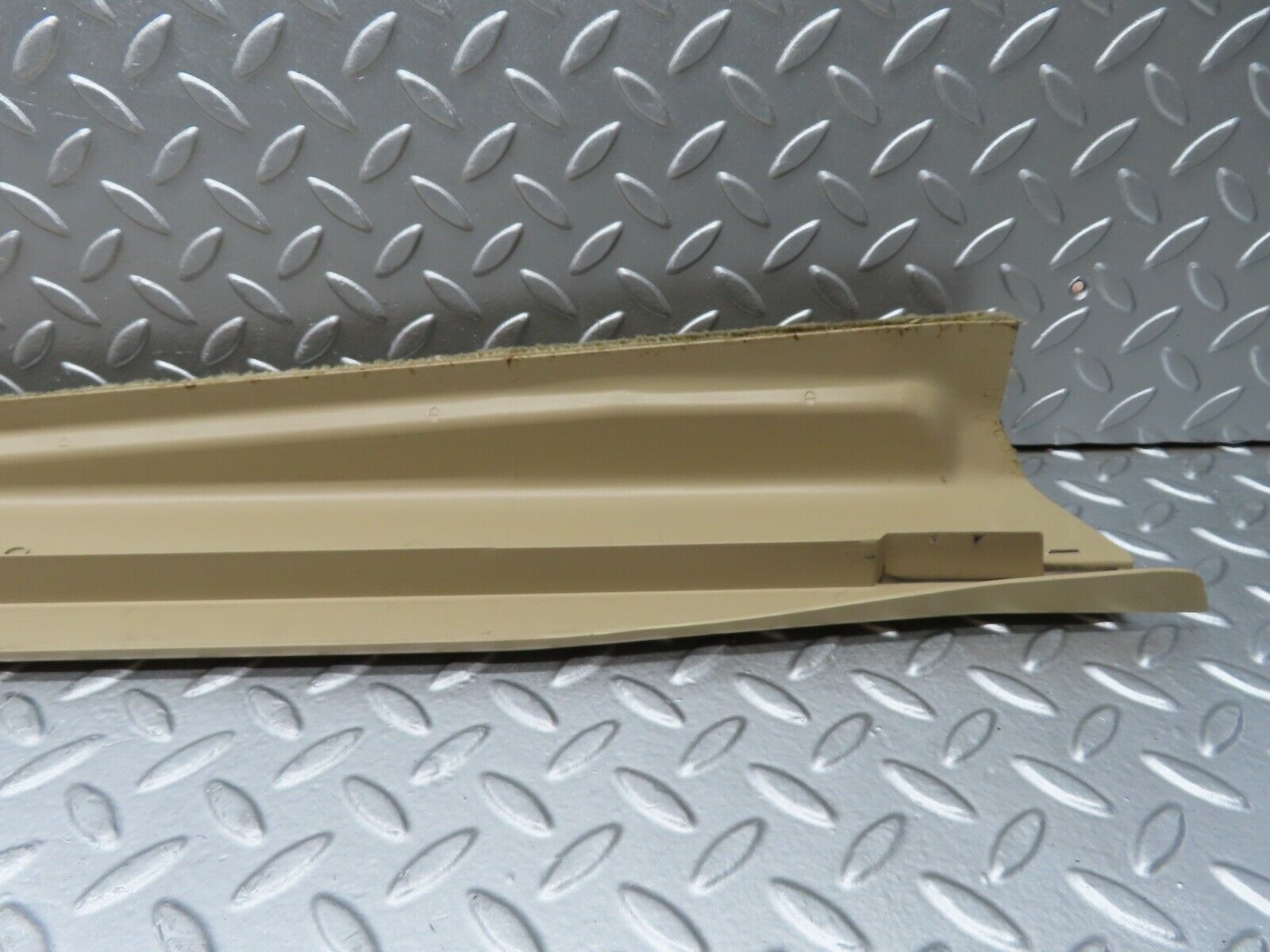 20017 Mercedes-Benz R129 300SL Coupe Right Door Sill Cover Cream 1296800235