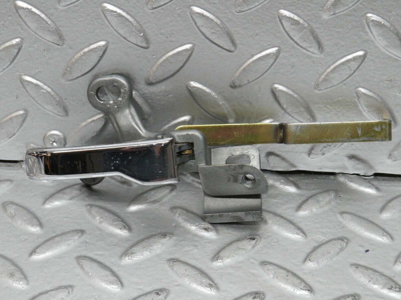 24470 Mercedes-Benz W108 Left Interior Door Handle 1157660119