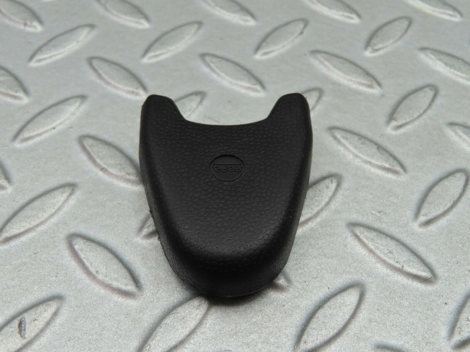 5737 Mercedes-Benz W123 200 Seat Belt Plastic Cap 0008680430