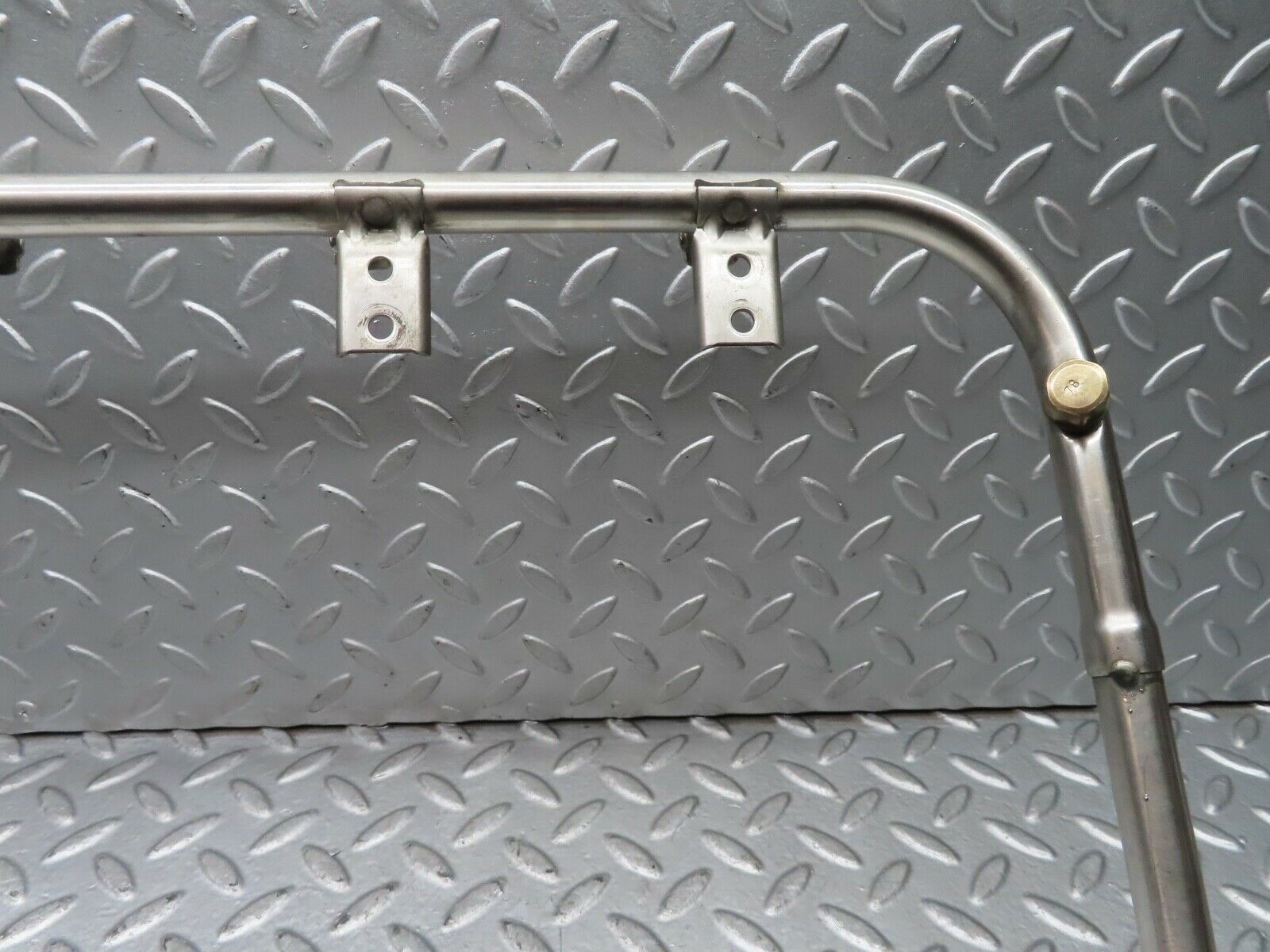 19589 Mercedes-Benz C140 CL420 Coupe Fuel Injection Rail 1190700895