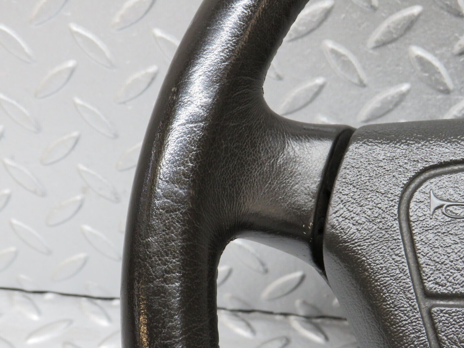 38290 Mercedes-Benz R129 280SL Coupe Leather Steering Wheel