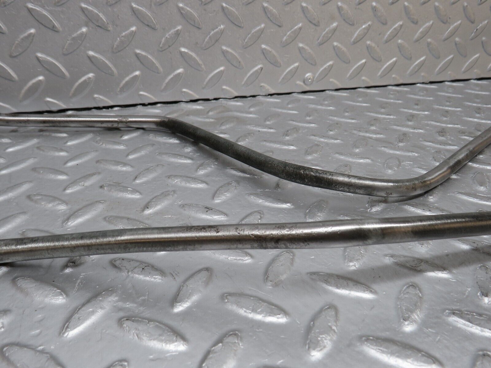 38183 Mercedes-Benz A124 320E Cabriolet Automatic Gearbox Oil Pipe Line