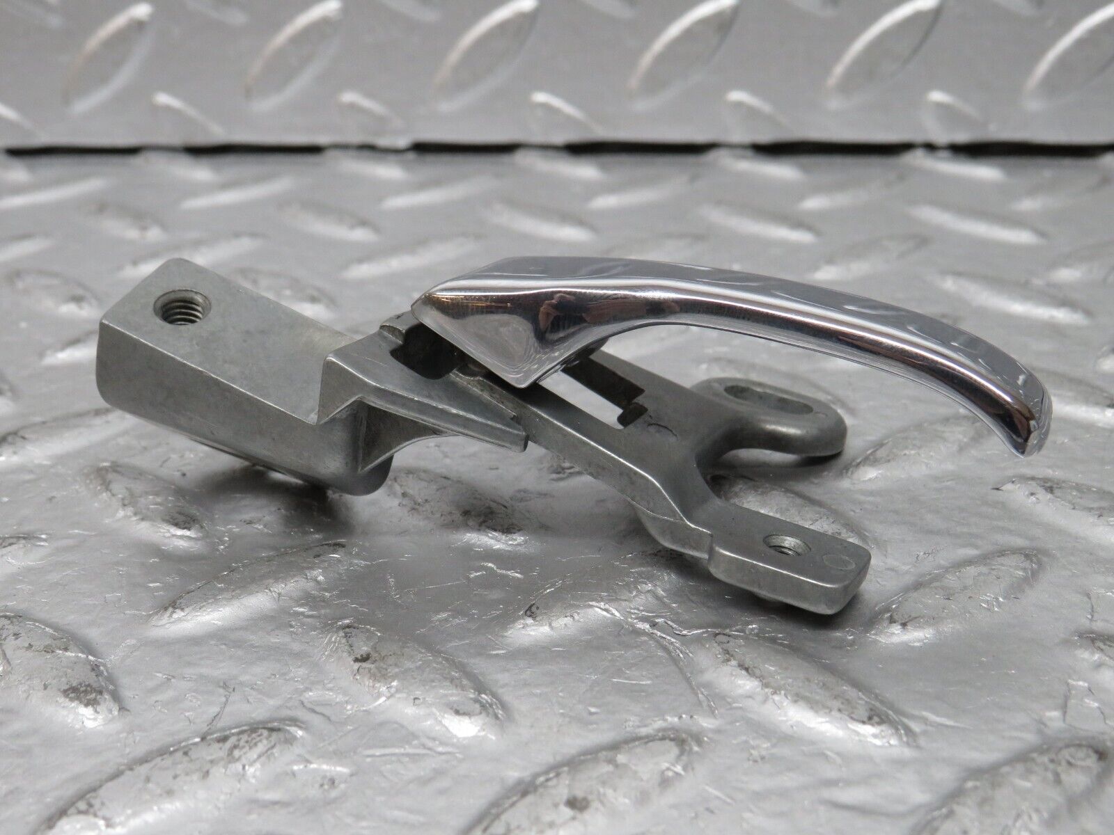 29691 Mercedes-Benz W123 230E Right Door Opener Door Handle 1237600261