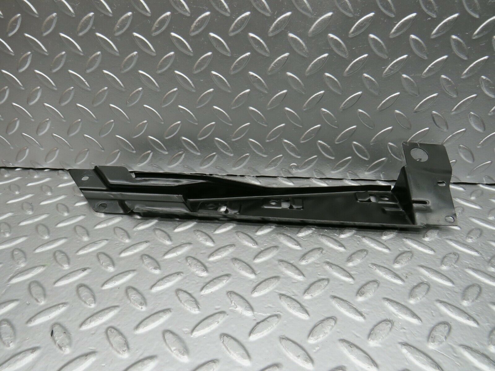 22453 Mercedes-Benz C124 E220 Coupe Rear Window Channel Support Right Side