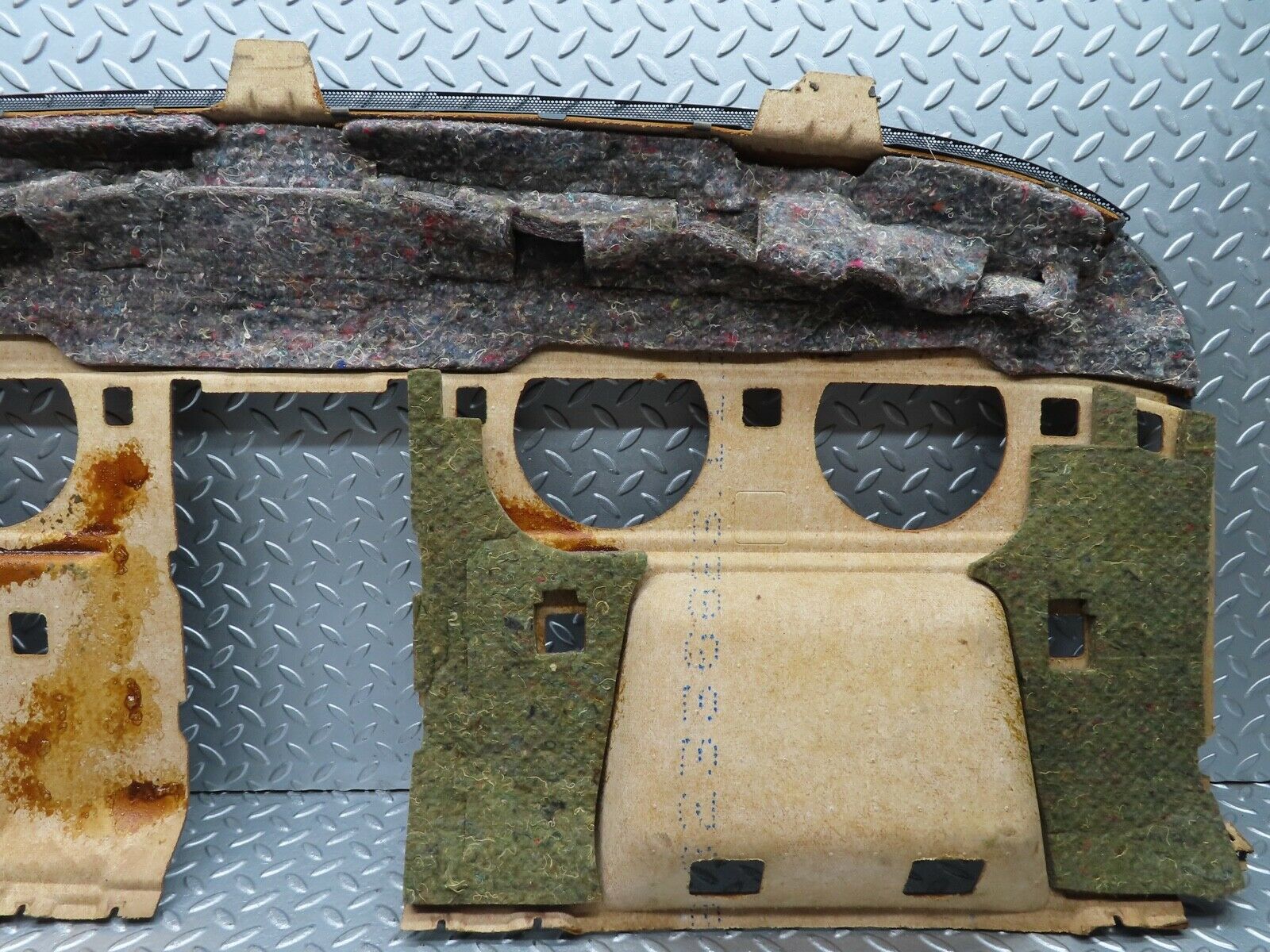 19422 Mercedes-Benz C140 CL420 Coupe Parcel Shelf