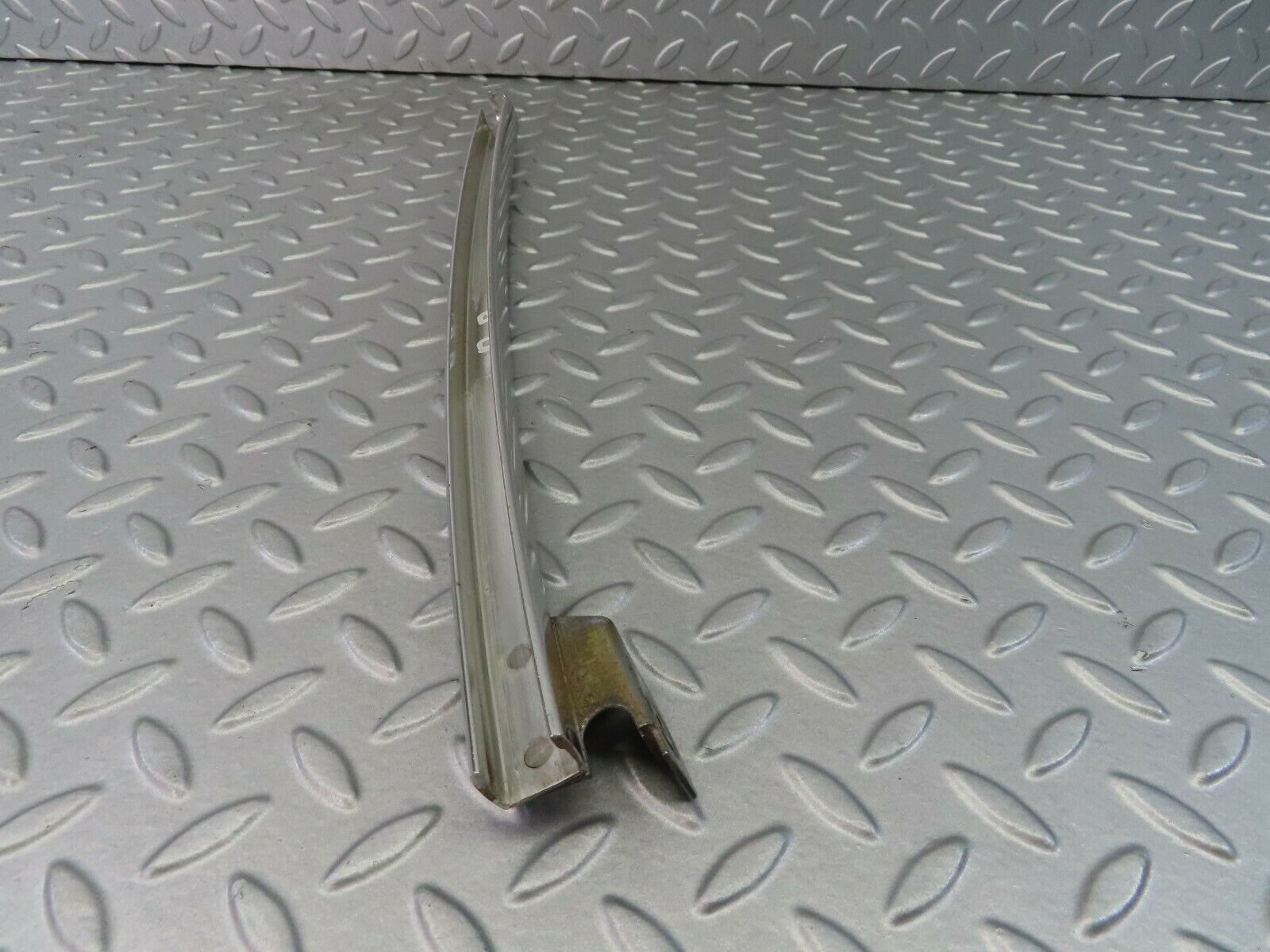 7280 Mercedes-Benz W116 450SE Rear Right Chrome Window Channel