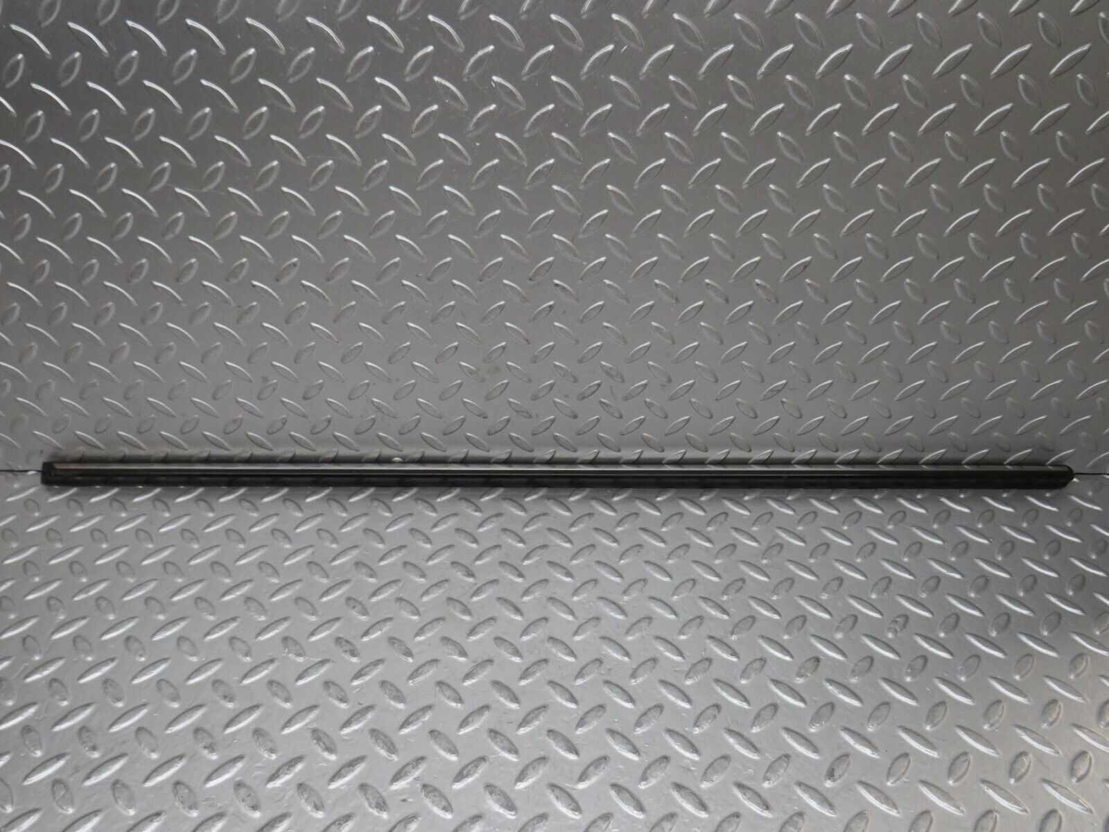 27893 Mercedes-Benz W123 280E Rear Left Door Centre Moulding Trim