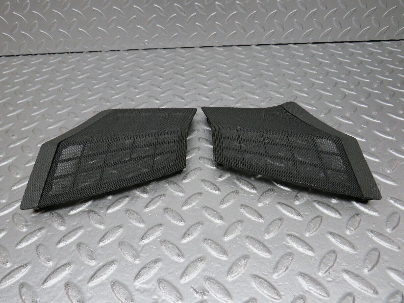 32493 Mercedes-Benz S124 300TE Wagon Dashboard Speaker Cover Pair