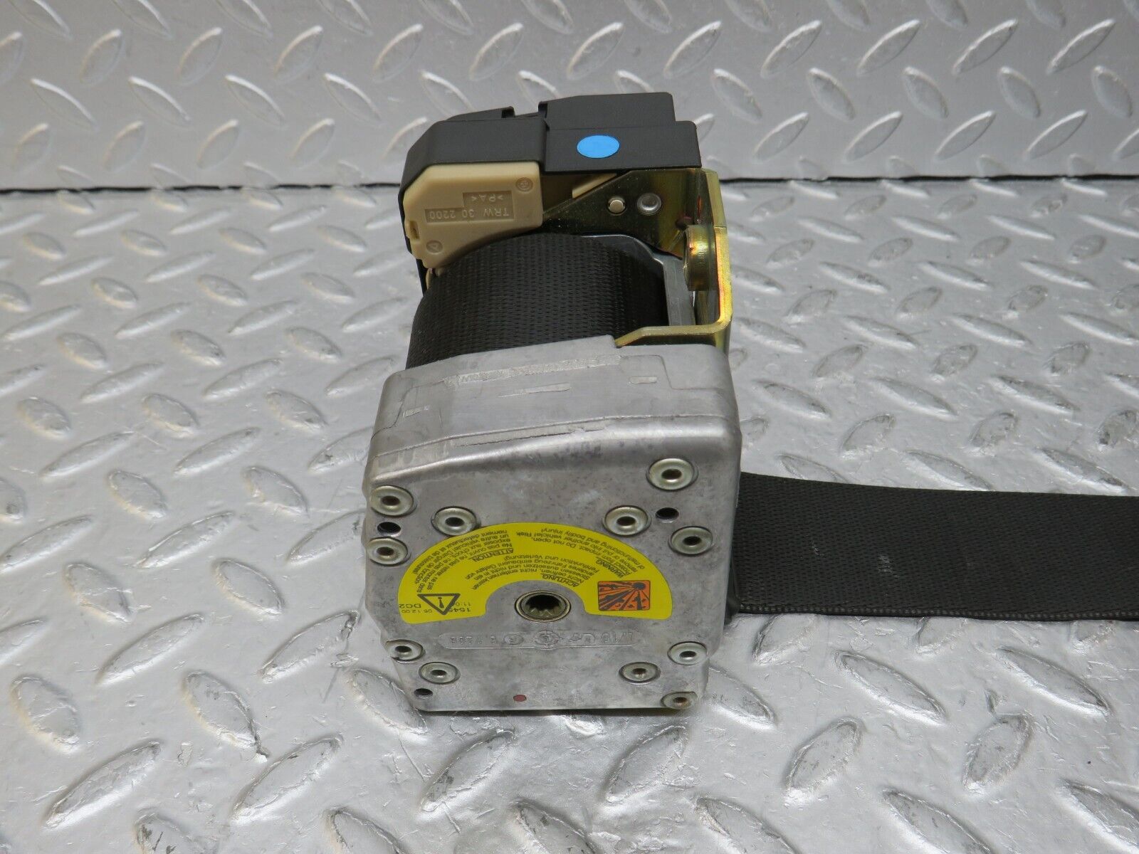 35083 Mercedes-Benz W210 320E Front Right Seat Belt 2108606685