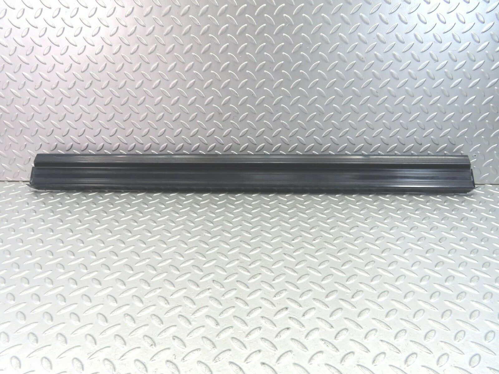 9407 Mercedes-Benz C124 300CE Coupe Left Door Sill Blue