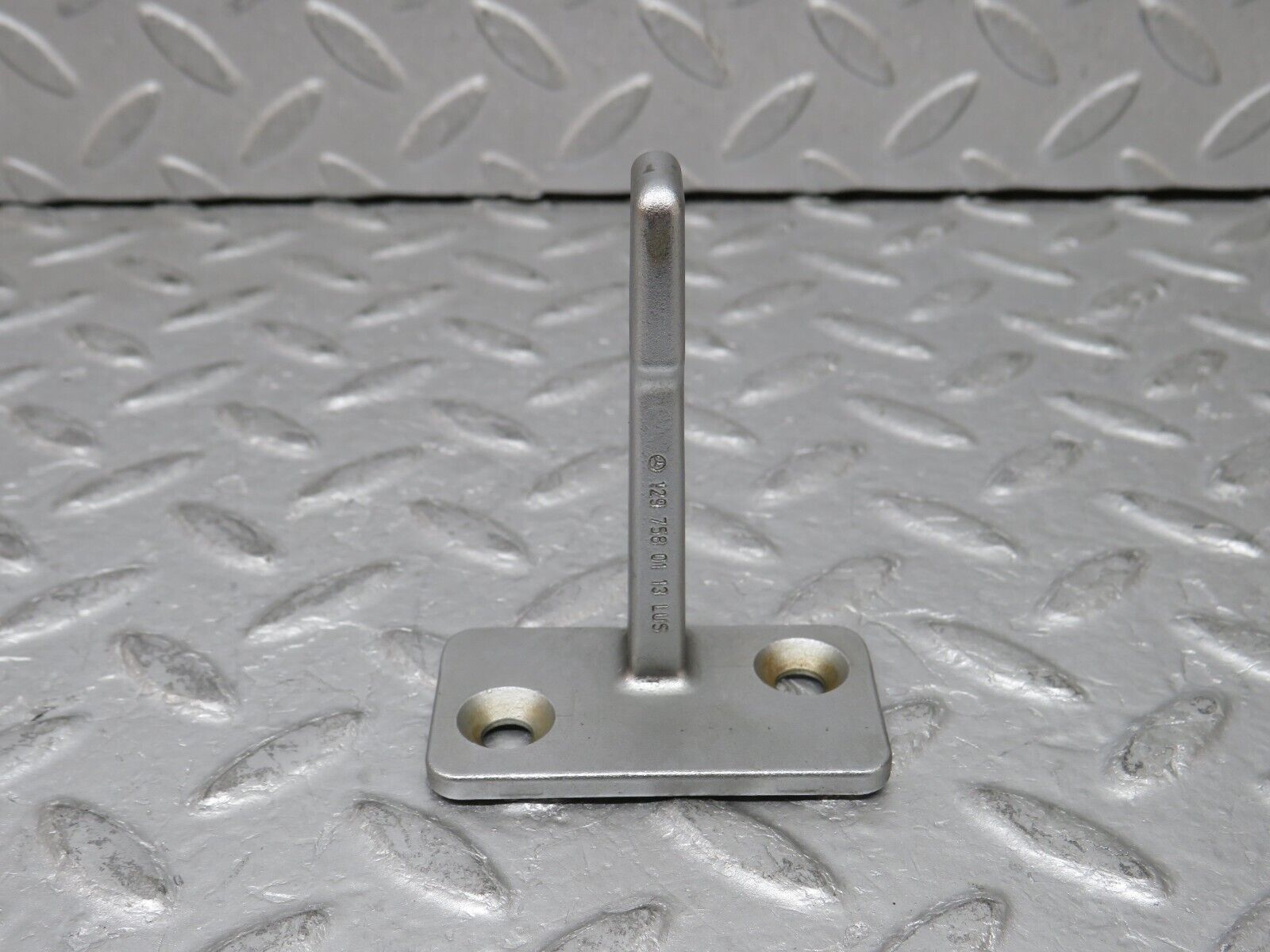 37824 Mercedes-Benz A124 320E Cabriolet Soft Top Cover Lock Latch 1297580113