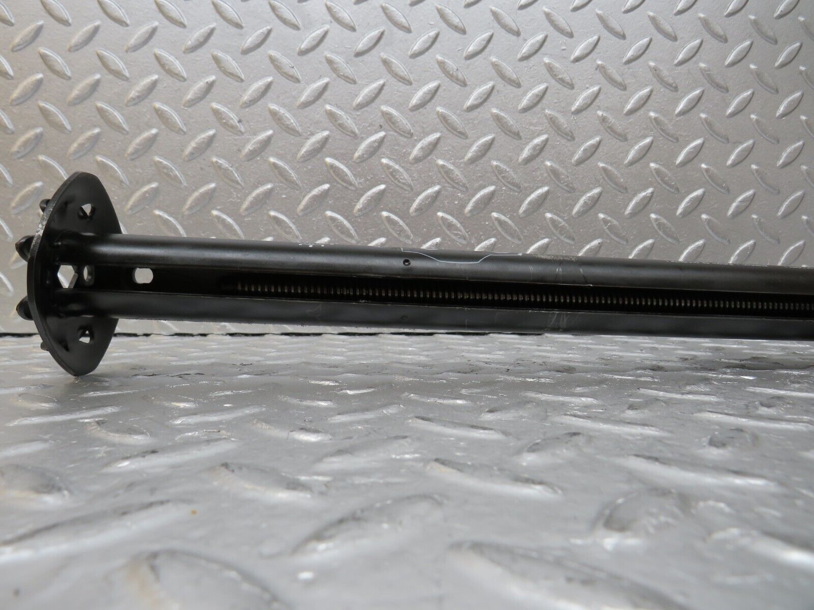 34861 Mercedes-Benz W210 320E Car Jack 2105830115