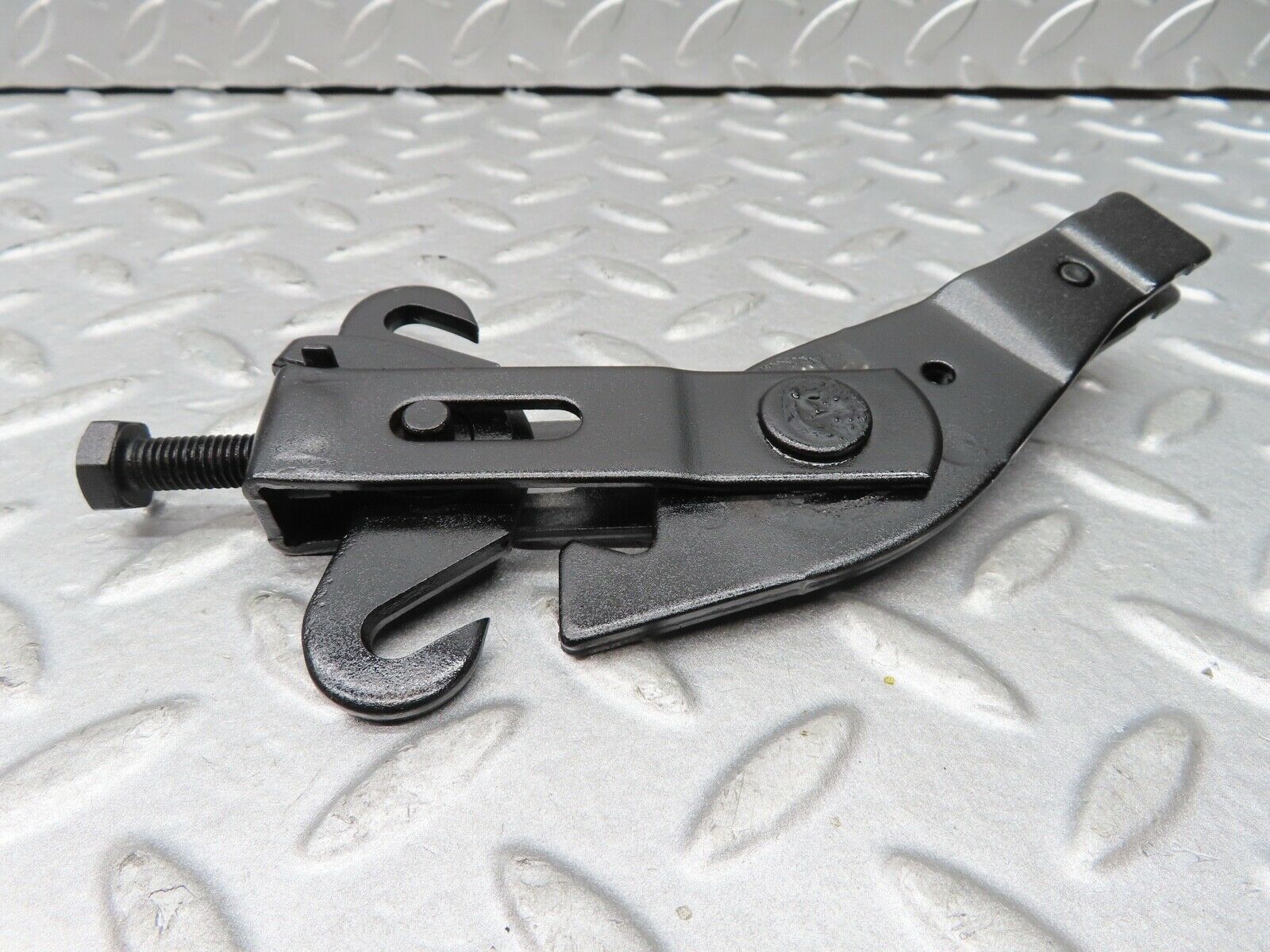 17352 Mercedes-Benz R129 300SL Coupe Handbrake Regulator