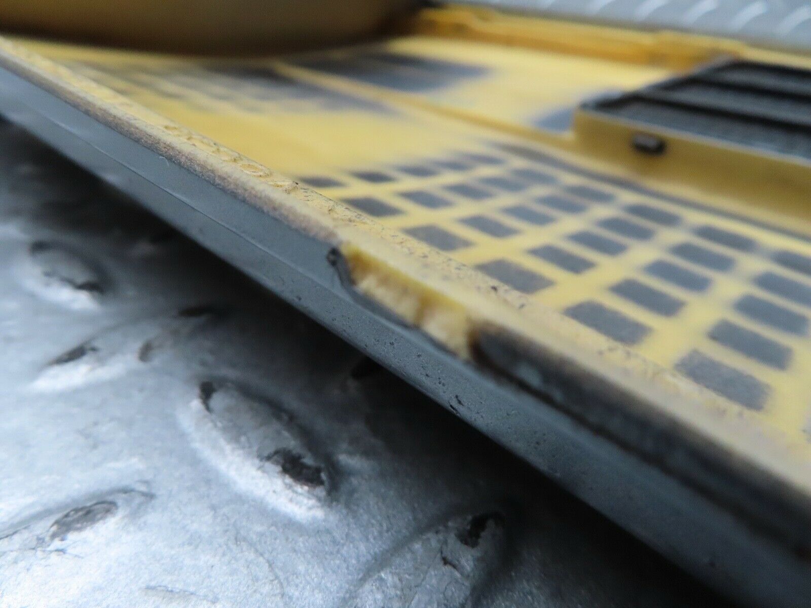 17138 Mercedes-Benz R129 300SL Coupe Front Left Fender Wing Panel 1296900140