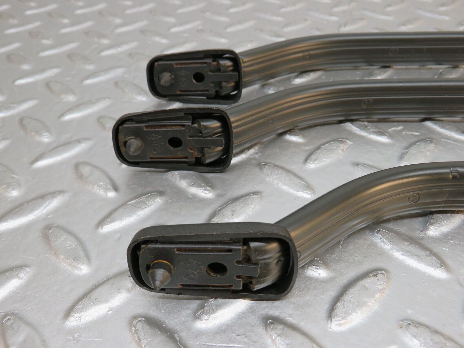 0470 Mercedes-Benz W123 230E Interior Roof Grab Handle Set