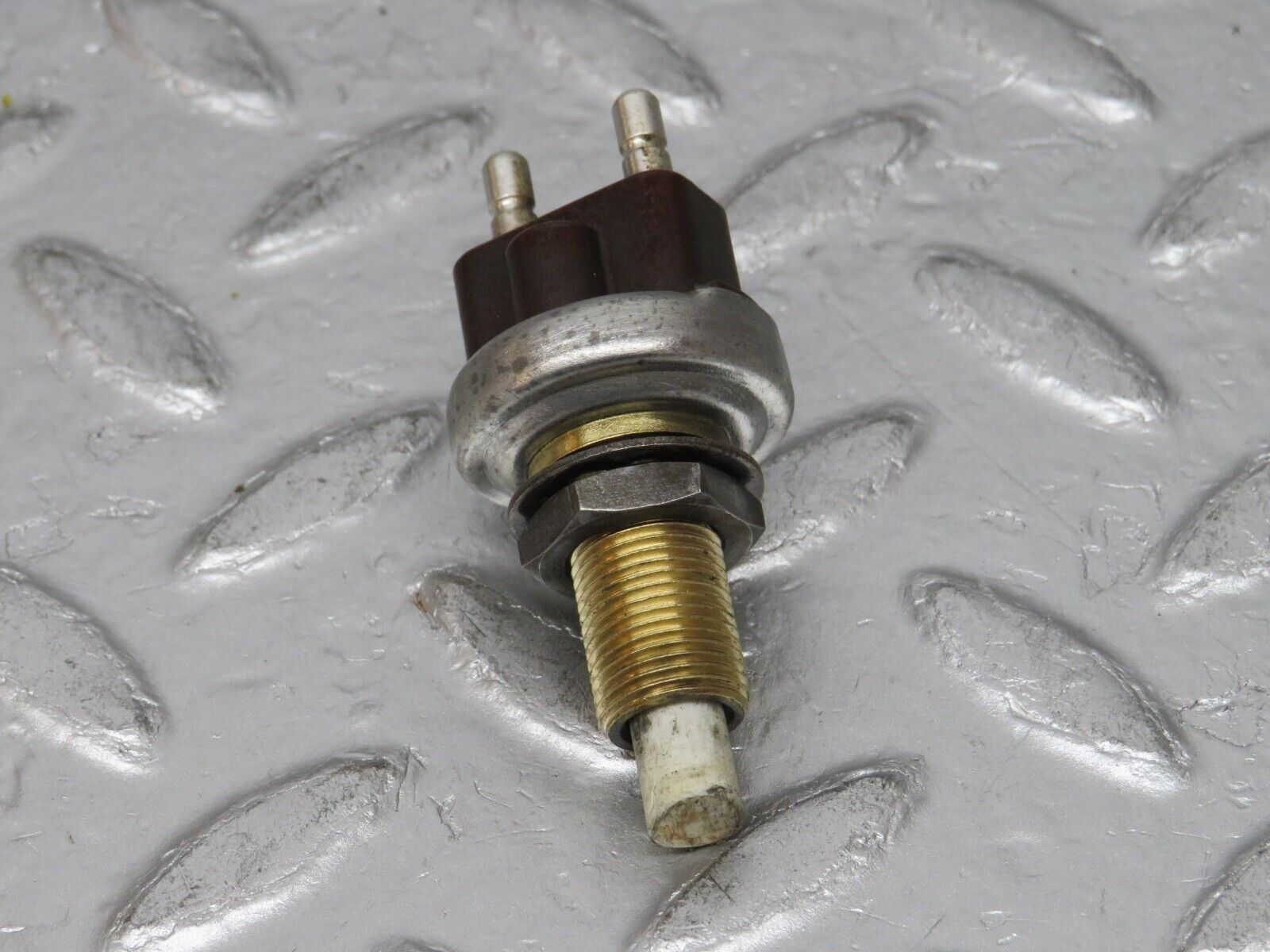 32258 Mercedes-Benz W108 280SE Brake Light Contact Switch 190130