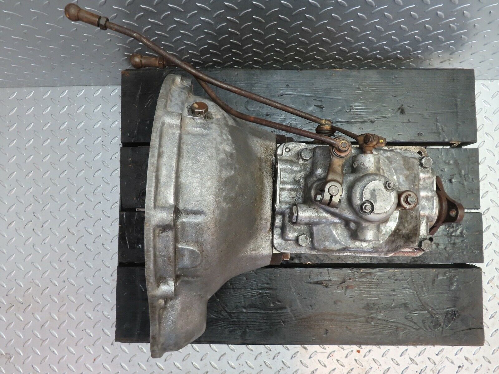 19294 Mercedes-Benz W120 W121 Manual Gearbox 1832610601