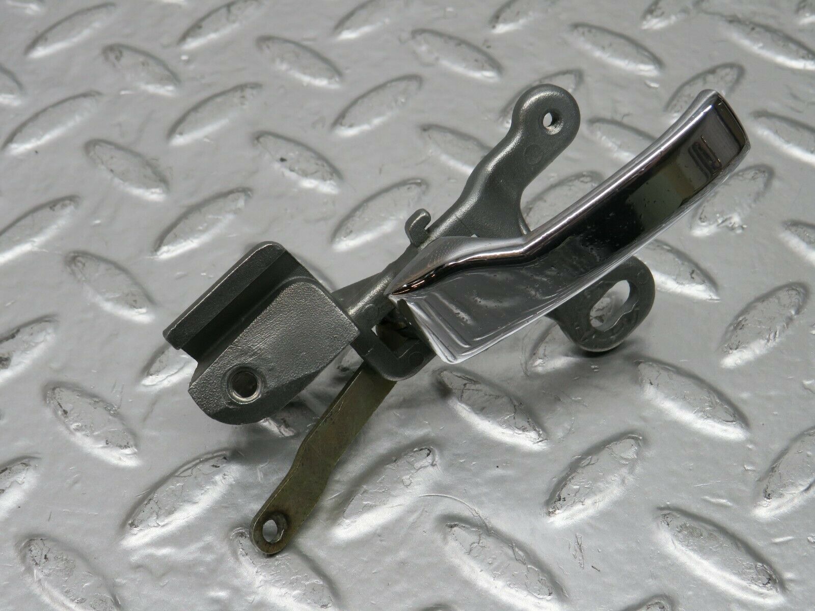 24471 Mercedes-Benz W108 Left Interior Door Handle 1157660119