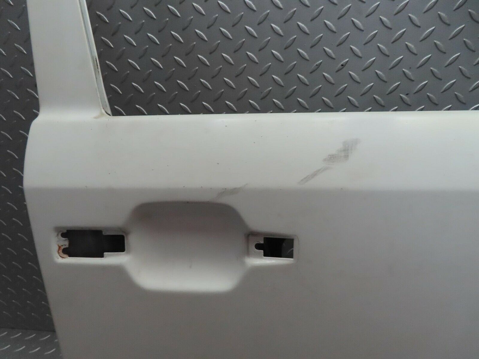 16208 Mercedes-Benz W124 260E Front Right Door