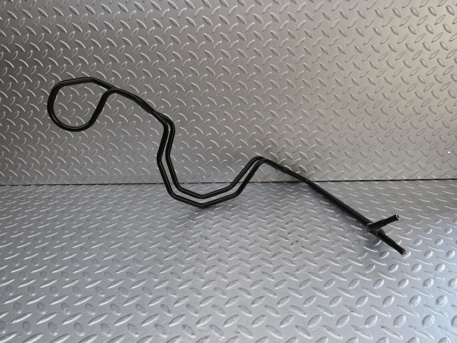 35051 Mercedes-Benz W210 320E Oil Cooling Pipe